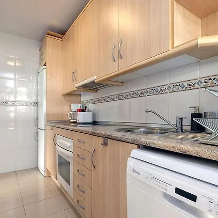 Spacious 2 Bedroom With Sea View! * Фуэнхирола