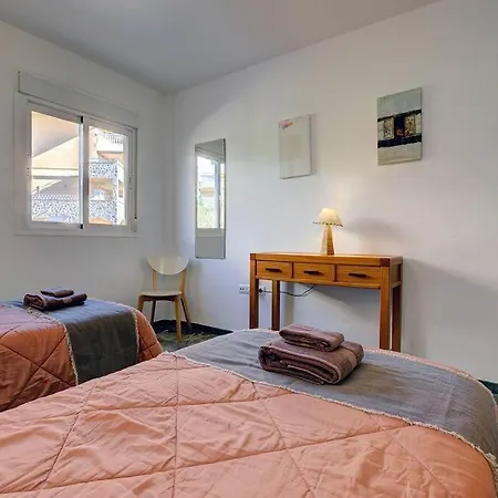 Spacious 2 Bedroom With Sea View! 公寓 丰希罗拉